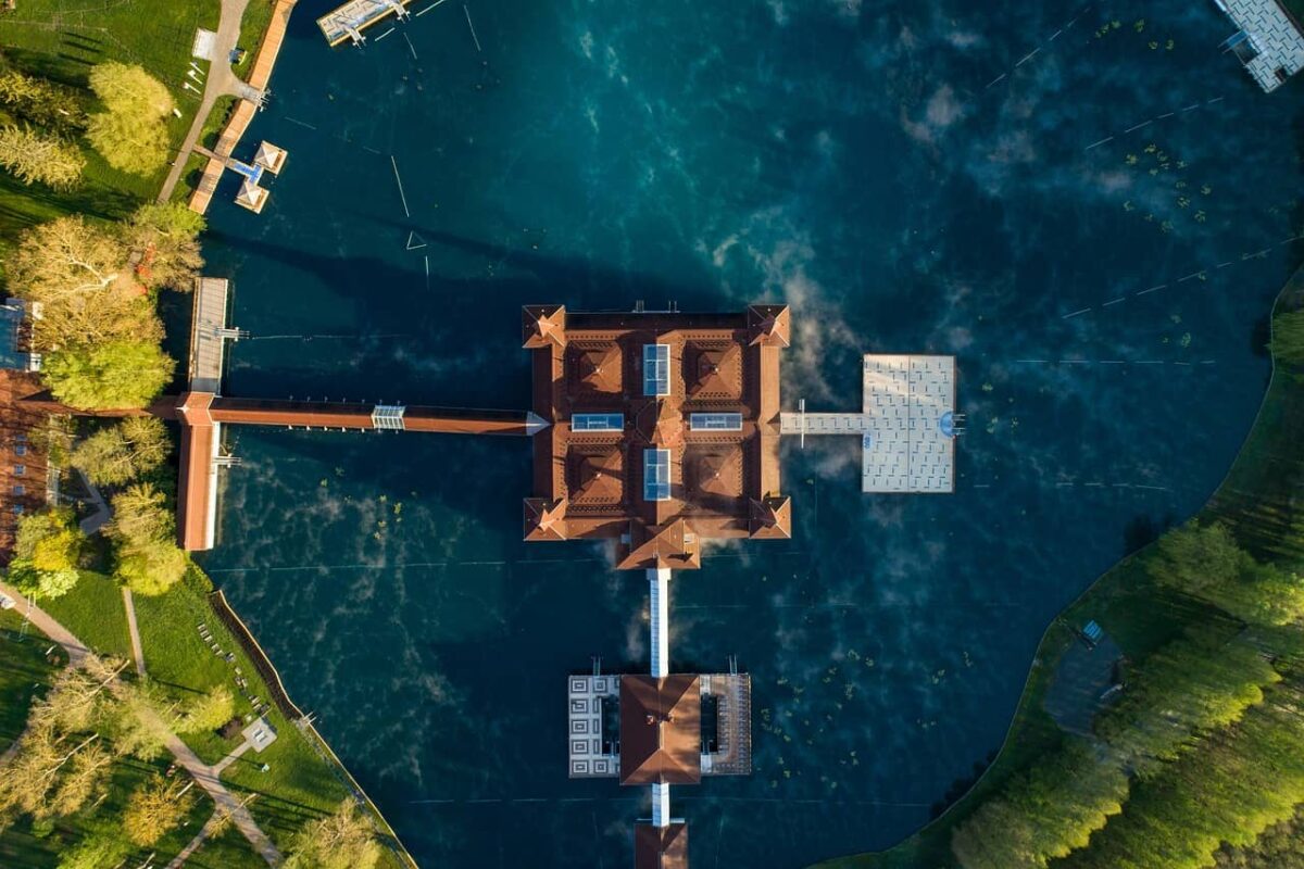 Hevíz Thermal Lake - 02